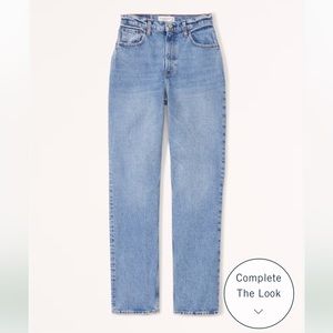 Abercrombie Curve Love Ultra High Rise 90s Straight Jean